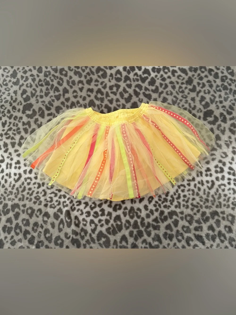 2009 Gymboree Tulle Ribbon Layered Skirt in Yellow Size 3T